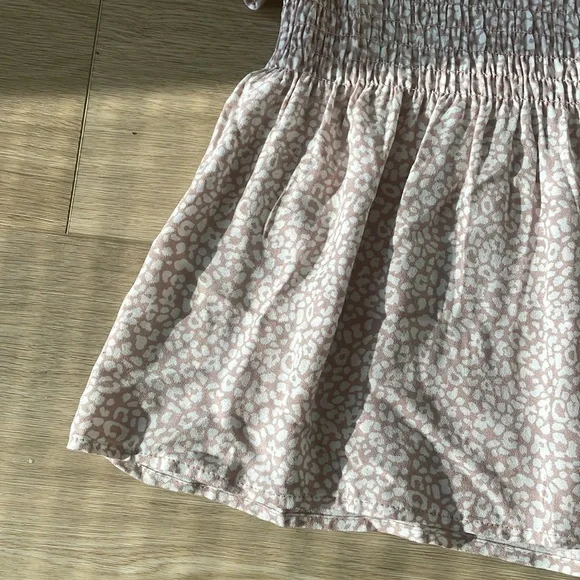 Pink + White Pattern Top - Picture 2 of 4